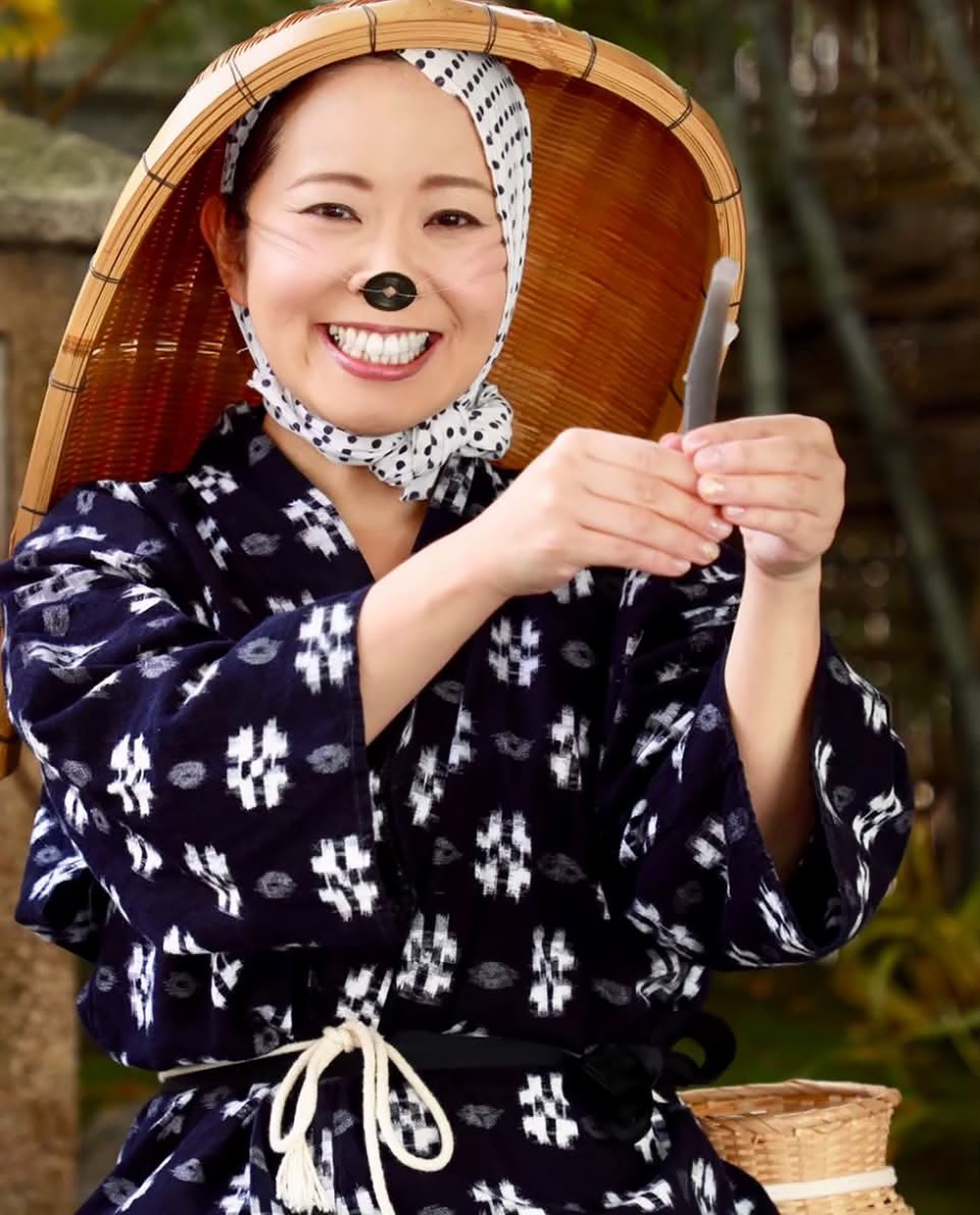 どじょうすくい女将
